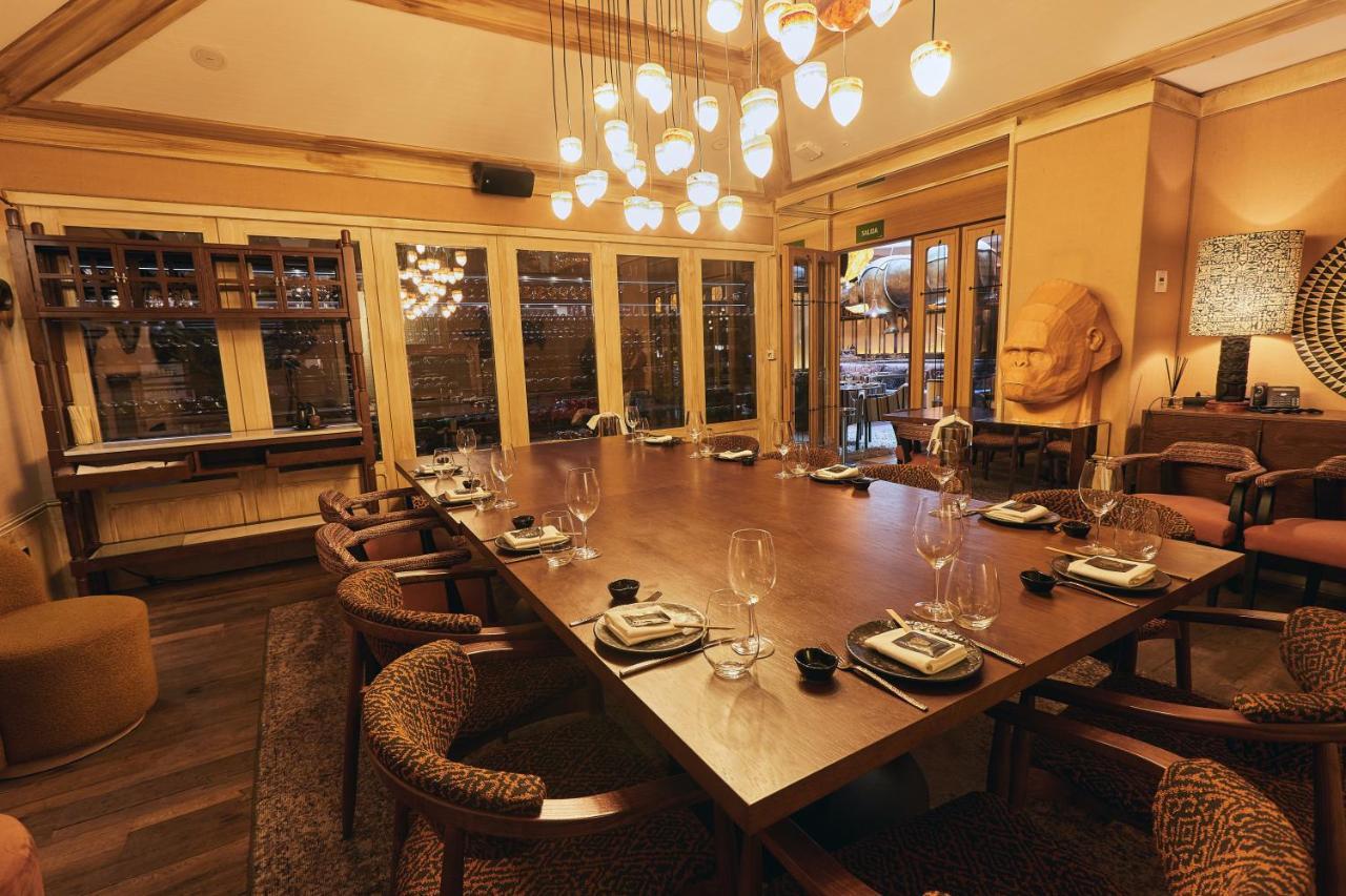 Bless Hotel Madrid - The Leading Hotels Of The World Exterior foto The restaurant's interior