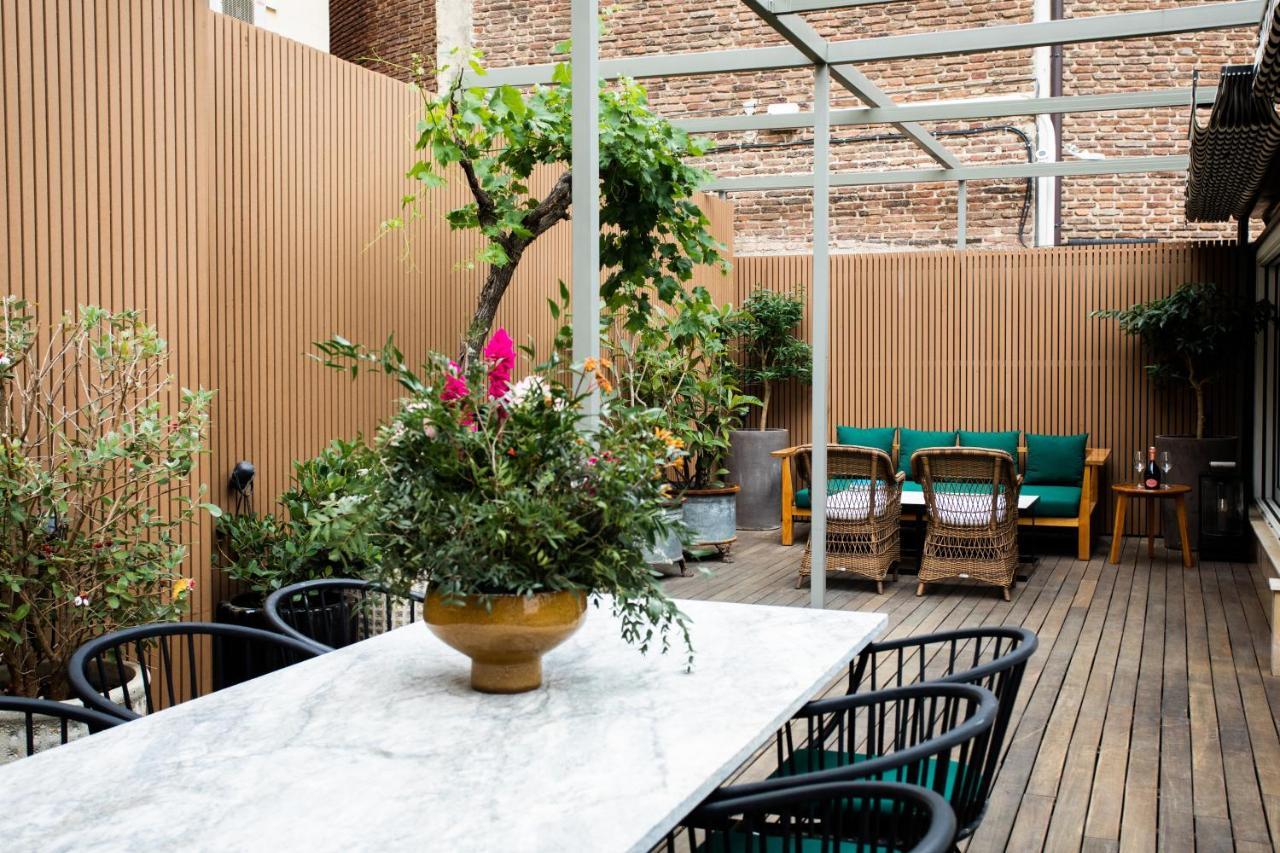 Bless Hotel Madrid - The Leading Hotels Of The World Exterior foto The garden at the hotel