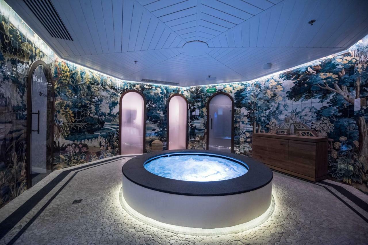 Bless Hotel Madrid - The Leading Hotels Of The World Exterior foto The spa at The Ivy Spa, Manchester
